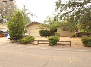 1273 Riviera Dr, Redding, CA 96001