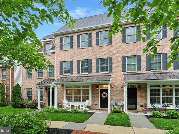 619 Magnolia Ct, Kennett Square, PA 19348
