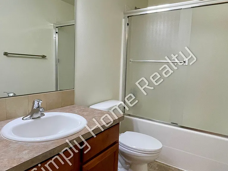 6546 36th Ln SE — Photo 19