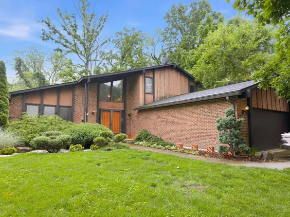 2056 Persimmon Ct, Cincinnati, OH 45231