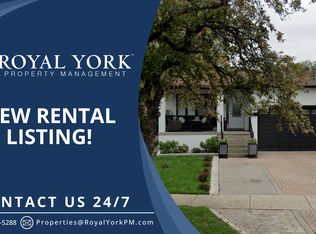 4143 Hickory Dr #3, Mississauga, ON L4W1L1