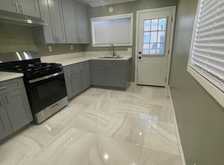 14241 Broadway, Whittier, CA 90604