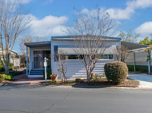 151 Shadowbrook Dr., Folsom, CA 95630