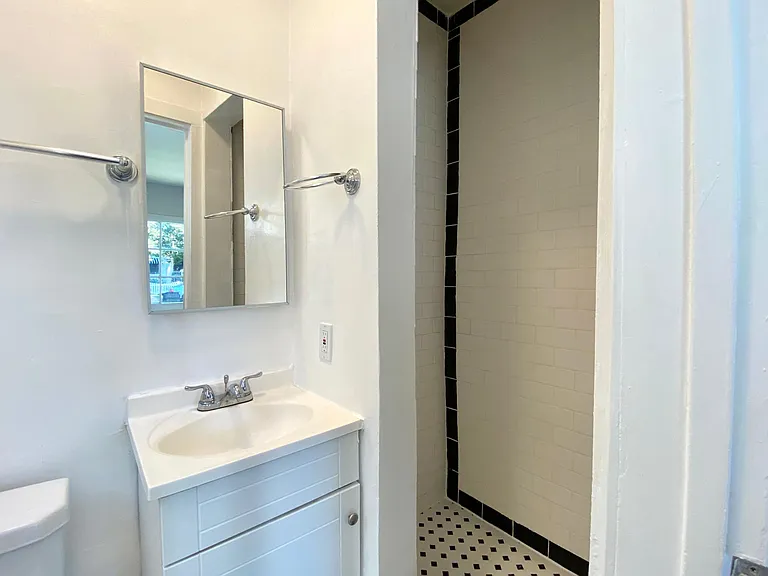 14532 Dickens St #1 — Photo 10