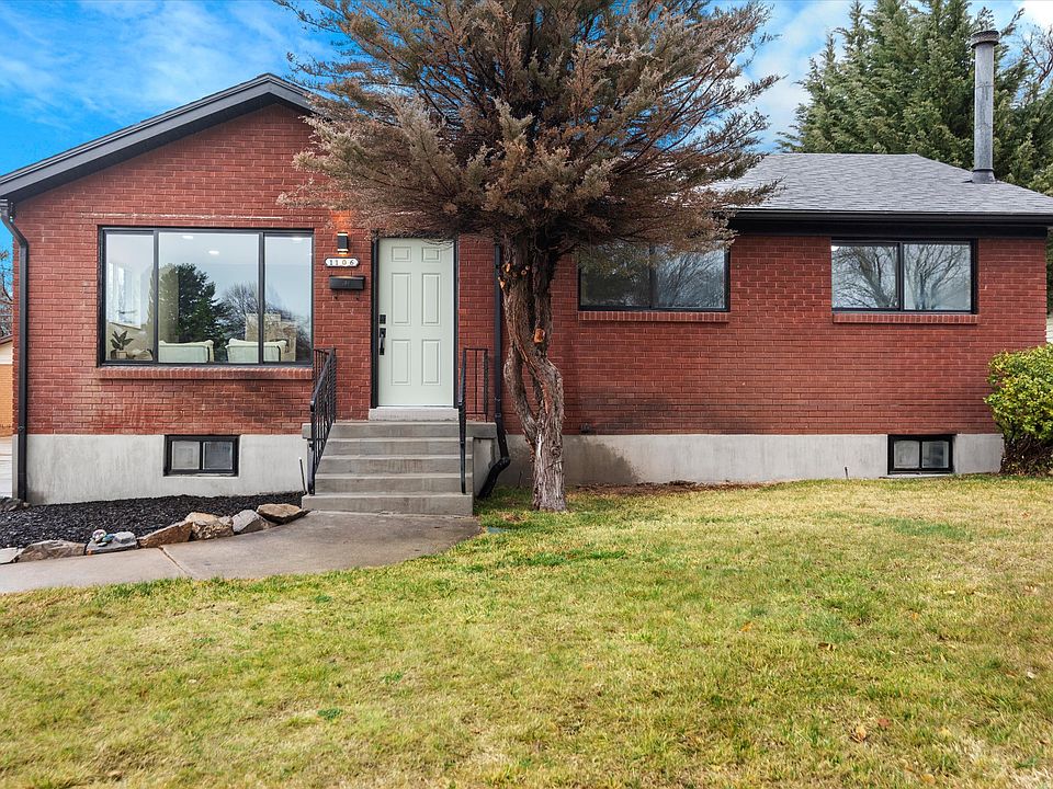 1st image of 1108 5th St