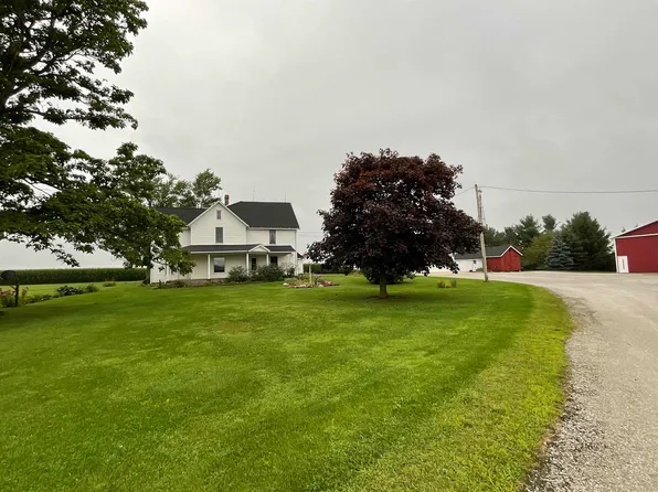 1227 E Yoder Rd, Fort Wayne, IN 46819