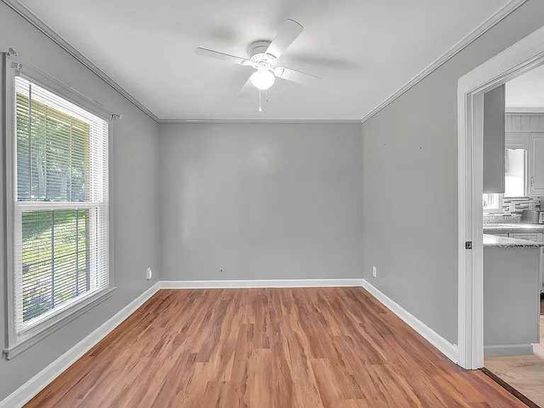 Marlwood Cir — Photo 20