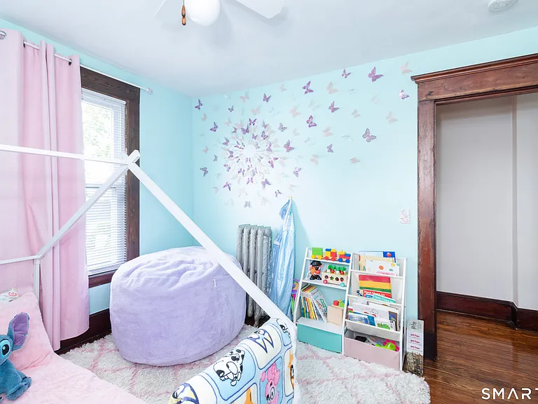 271 Brown St — Photo 19