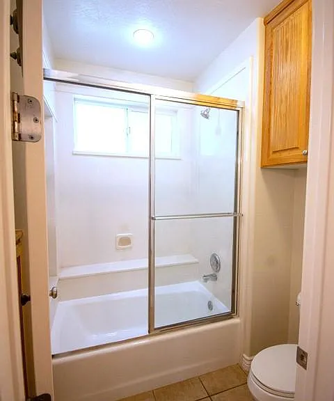 272 W 400 N — Photo 35