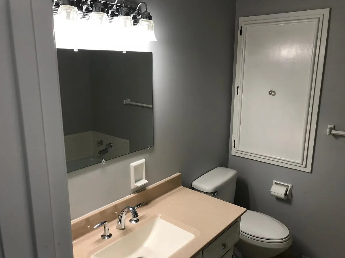3 bed, 1805 sqft, $2,300 — Photo 3