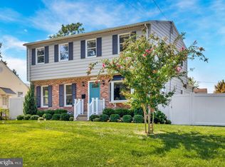 12212 Middle Rd, Silver Spring, MD 20906