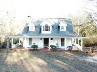 14 Holly Lake Dr, Ellisville, MS 39437