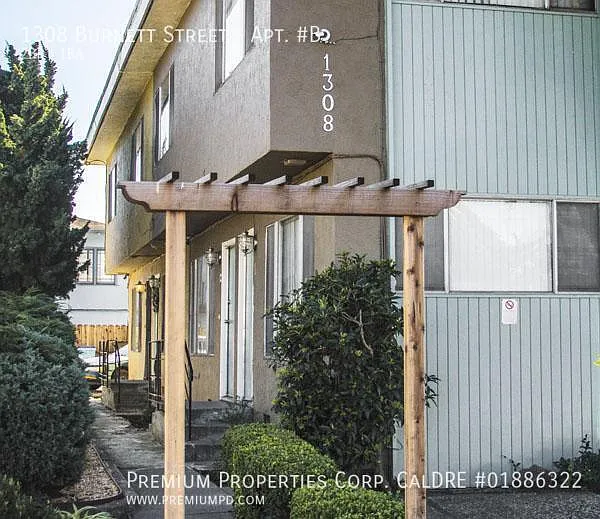 1308 Burnett St #B — Photo 12