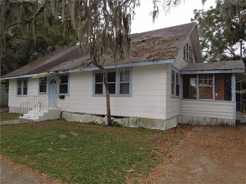 1st image of 858 35th Ave S