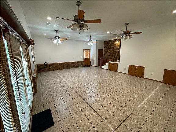2nd image of 7235 Ledbetter Rd