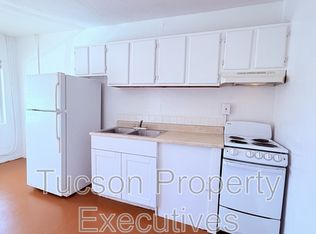 2411 S 6th Ave APT 11, Tucson, AZ 85713