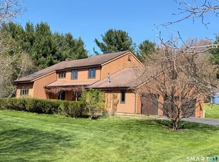 92 Buckingham Drive, Glastonbury, CT 06033