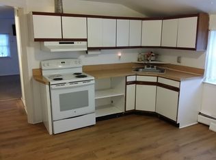 96 Flamingo Rd, Levittown, NY 11756