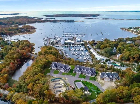 1090 Shore Rd #10, Bourne, MA 02532