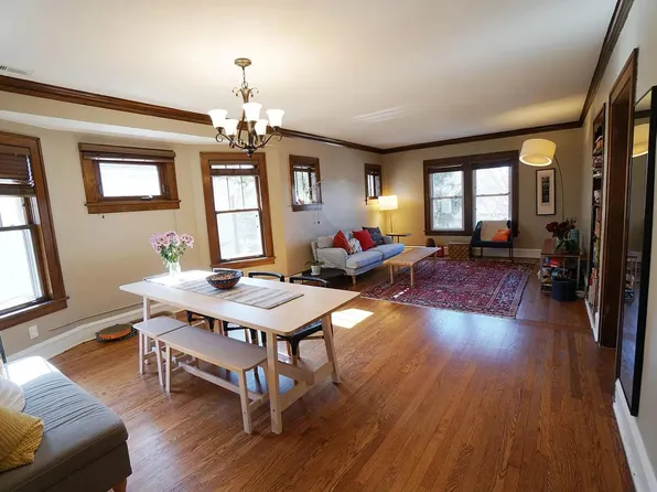 2519 Ashland Ave #2, Evanston, IL 60201