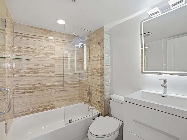 117 Royal Park Dr #1H — Photo 15