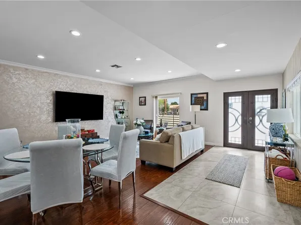 6917 Tyrone Ave, Van Nuys, CA 91405