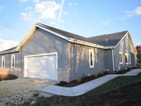 W206N16175 Stonebrook DRIVE, Jackson, WI 53037