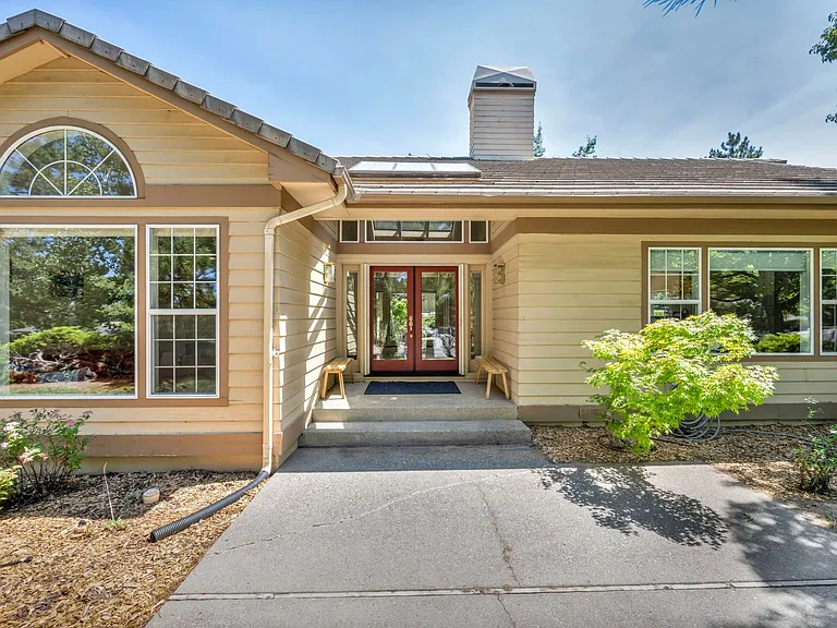 14220 W Windriver Ln — Photo 4