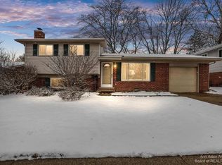 709 Leona Dr, Ann Arbor, MI