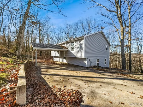 187 Wildwood Dr, Linn Creek, MO 65052