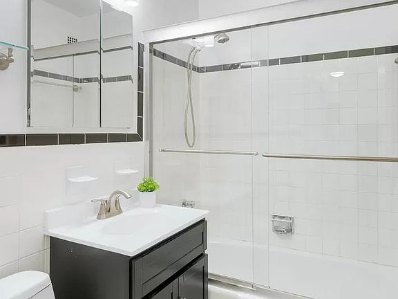 5th image of 165 W End Ave APT 12H