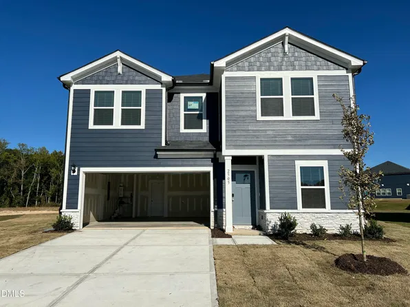 2505 Rosewood Bluff Dr, Zebulon, NC 27597
