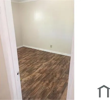 919 Minor St NE #9 — Photo 11