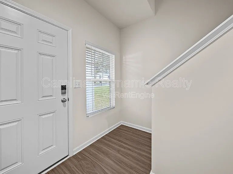 711 Lackey St — Photo 2