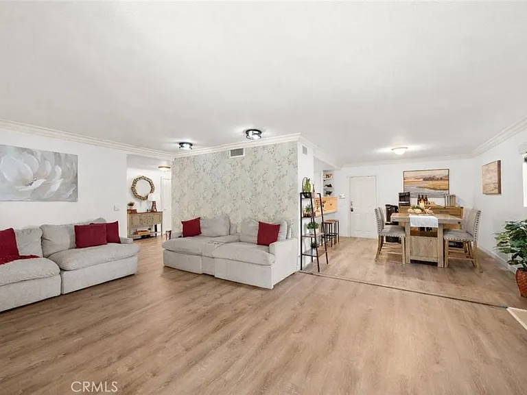1481 Lance Dr — Photo 15