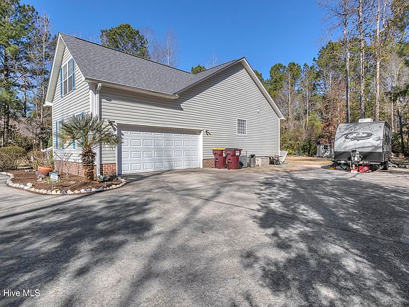 5th image of 109 Candlewood Drive