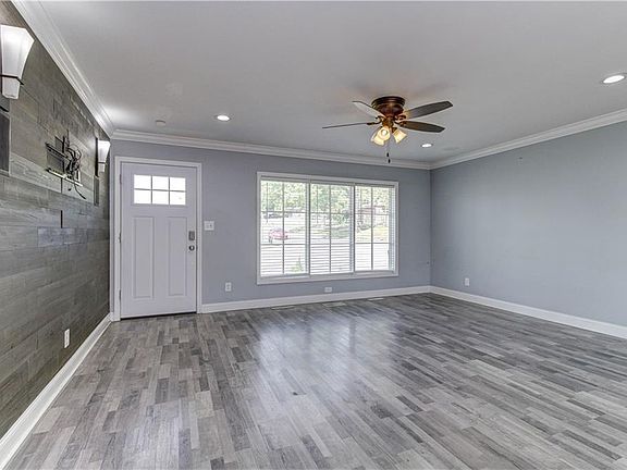 4th image of 2419 N 64th Ter