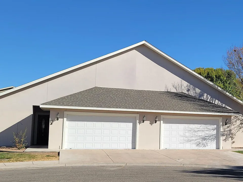 7 Ec Tucker Ct #401