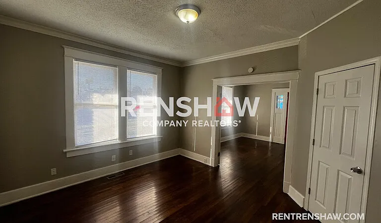 1423 Lyndale Ave #101 — Photo 3