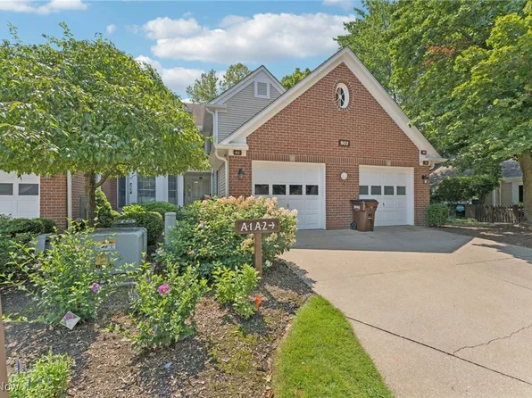 802 Coverly Rd APT A2, Westlake, OH 44145
