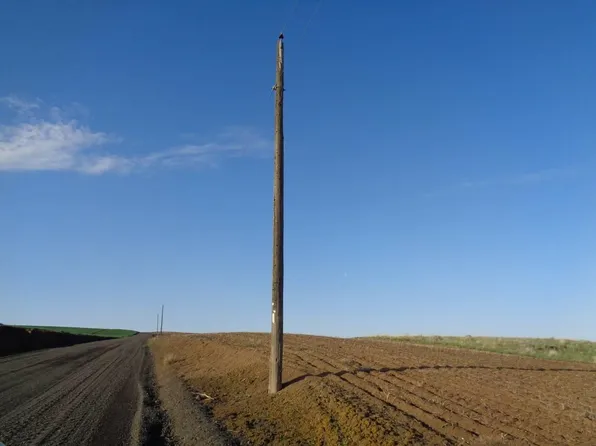 Nka Rd W, Almira, WA 99103