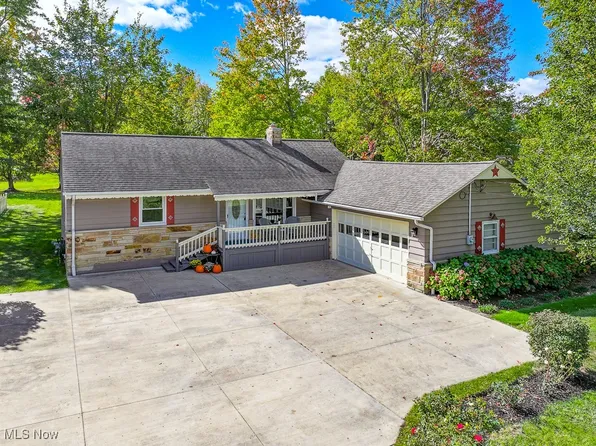 6810 Metro Park Dr, Mayfield Village, OH 44143