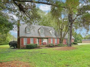 8011 State Highway 39 S, Zebulon, NC 27597