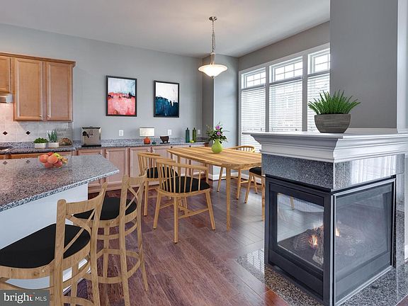 2nd image of 3882 Billberry Dr