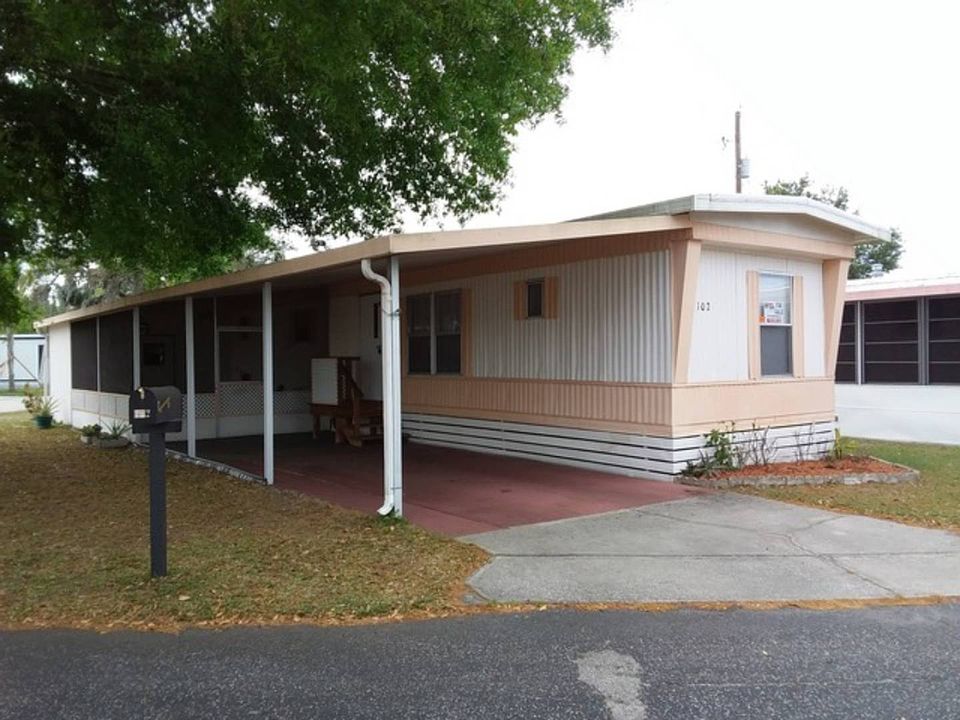 1st image of 102 Laura Ln