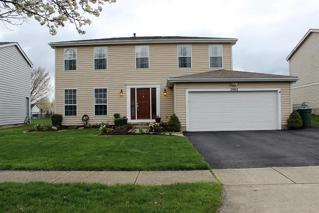 2992 Bismark Dr photo 1