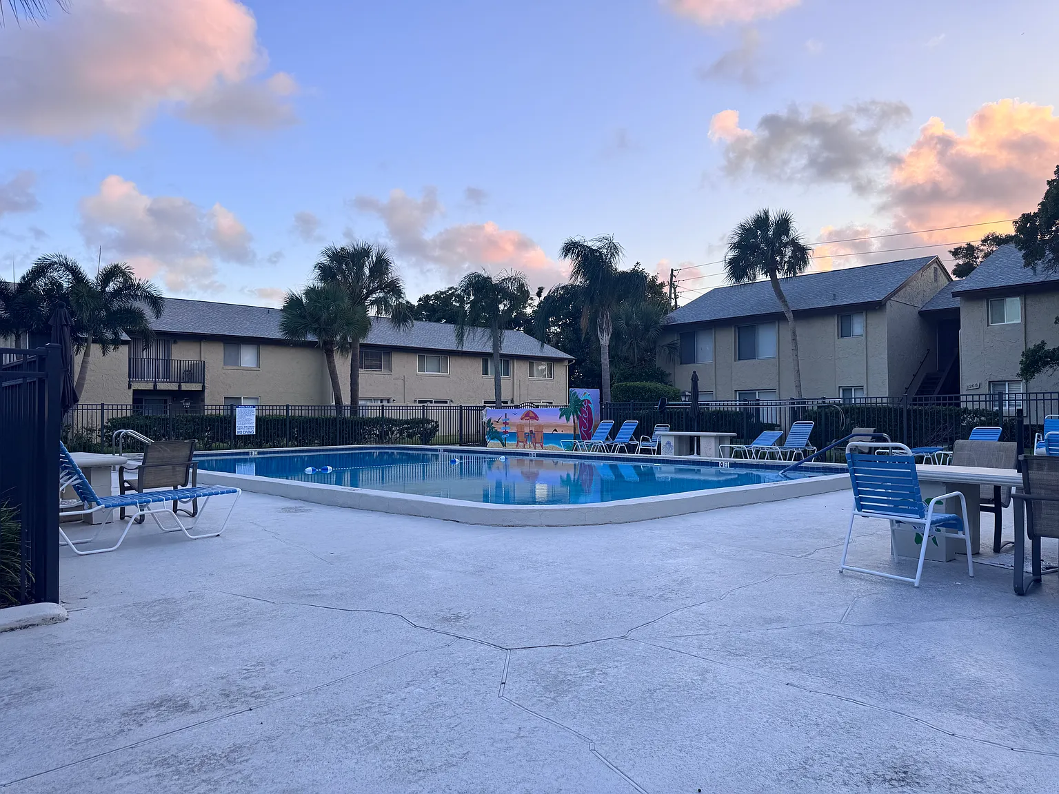3 bed, $3,200 — Photo 2