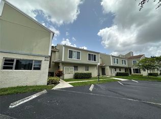 Sandpebbles Townhouse Con, Tamarac, FL 33321