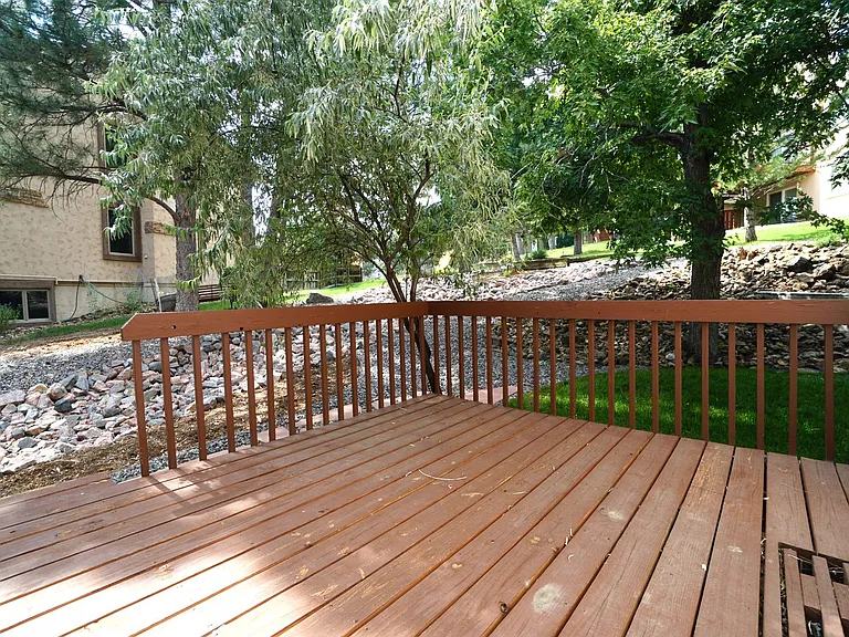 1155 Popes Valley Dr — Photo 32