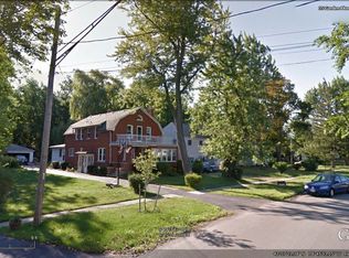 38 Garden Pkwy, Williamsville, NY 14221